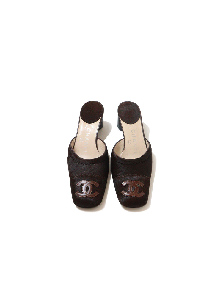 CHANEL CALF HAIR SHOES oaens