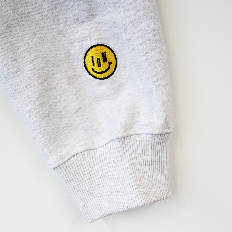 パーカー・フーディ IONSEOUL Smile Signiture Embroidery Overfit Hoodie 4IS002 IONSEOUL Smile Signature Embroidery Overfit Hoodie(Melange