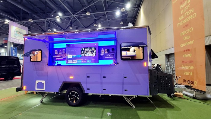 ☆Custom Camping Trailer 【特典会員限定】 ☆Custom Camping Trailer