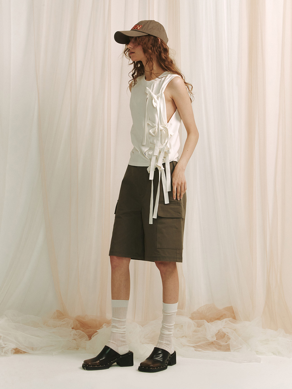 ★MEENDERI★BIG POCKET SHORTS - WHITE★正規品/韓国直送料込 MEENDERI] BIG POCKET SHORTS - WHITE