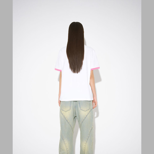 CUT-OUT ART STUD T-SHIRT (WHITE / PINK) : THE MUSEUM VISITOR