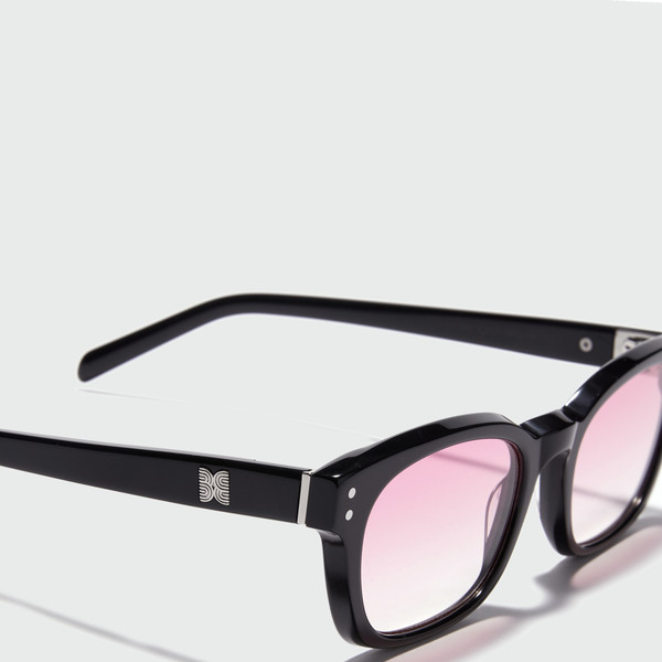[EENK] / ☆ YVES Classic Sunglasses / Black YVES Classic Sunglasses - Black : EENK SHOP