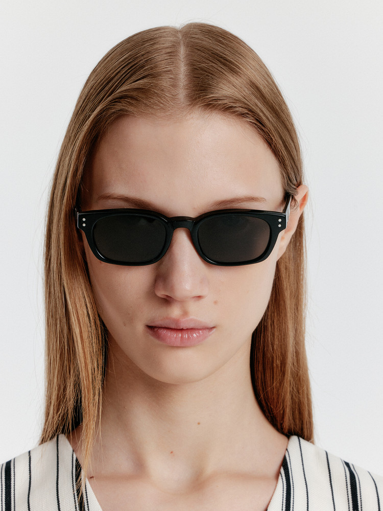 [EENK] / ☆ YVES Classic Sunglasses / Cream YVES Classic Sunglasses - Cream : EENK SHOP