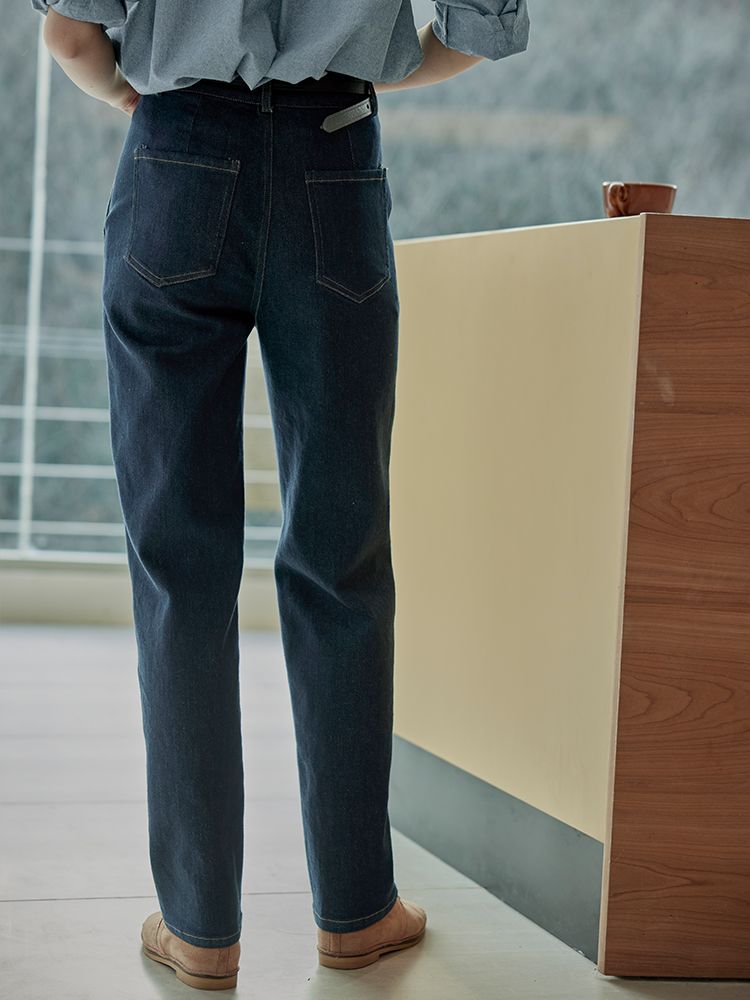 MooFeel High Waist Straight Nine Point Pants : 엘레니크(Elenique)