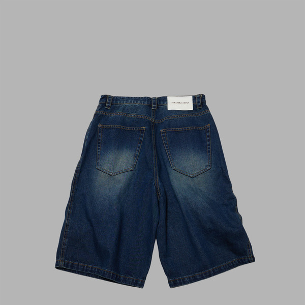 CURVED ZIPPER DENIM SHORTS (WASHED BLUE) : THE MUSEUM VISITOR