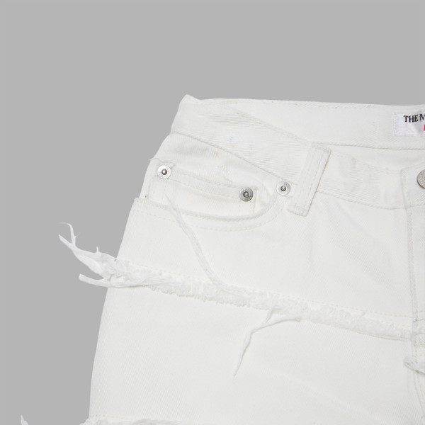 ◆THE MUSEUM VISITOR◆ LINE DAMAGED DENIM SHORTS IVORY 12340 LINE DAMAGED DENIM SHORTS (IVORY) : THE MUSEUM VISITOR