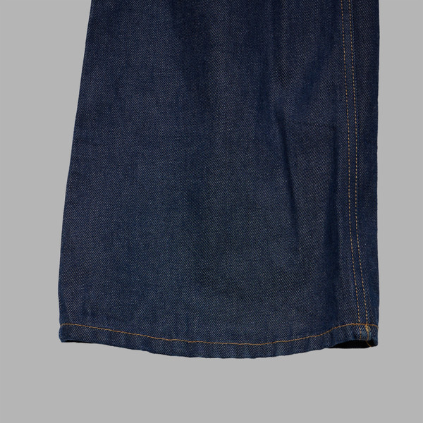 PINTUCK DETAILED DENIM PANTS (DARK NAVY) : THE MUSEUM VISITOR