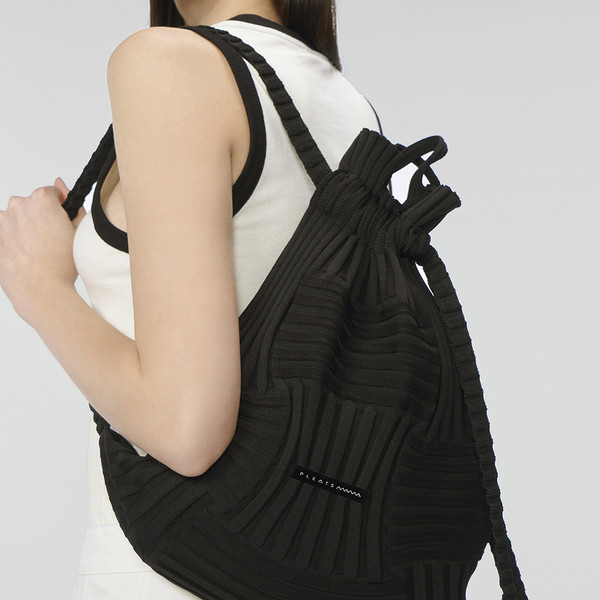 Bow BackPack Midnight : PLEATSMAMA: Sustainable Knit Pleats Bag