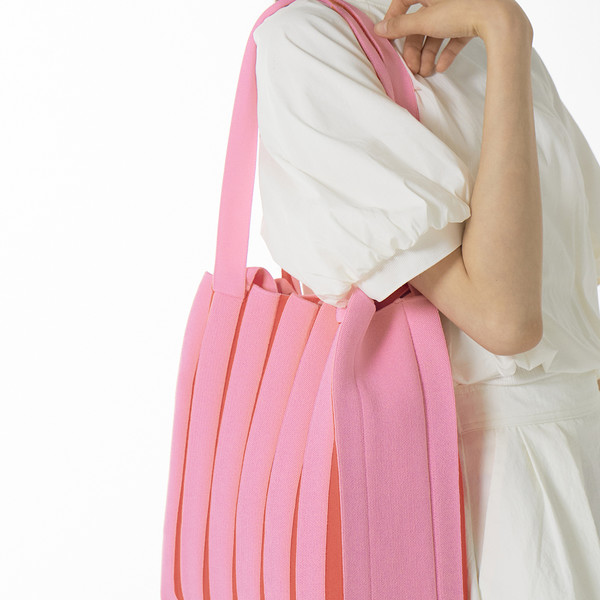2Way Shopper Bag Red Pink : PLEATSMAMA: Sustainable Knit