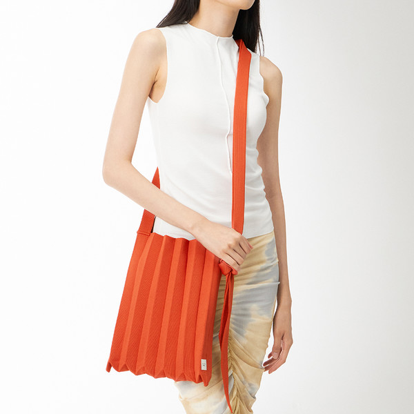 New Cross Bag Orange : PLEATSMAMA: Sustainable Knit Pleats Bag