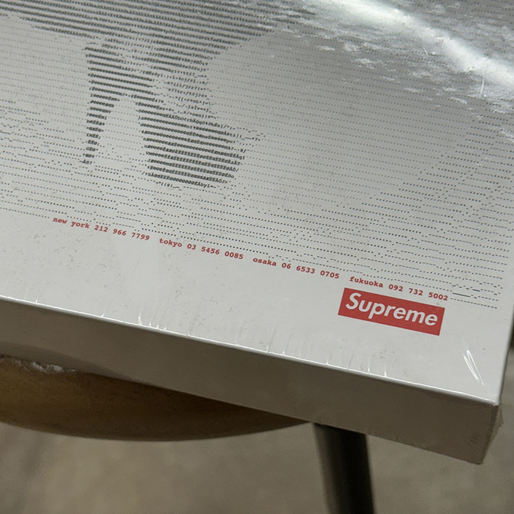 Supreme (Digi Jigsaw Puzzle 17SS, 새제품) : 파브리크 스토어