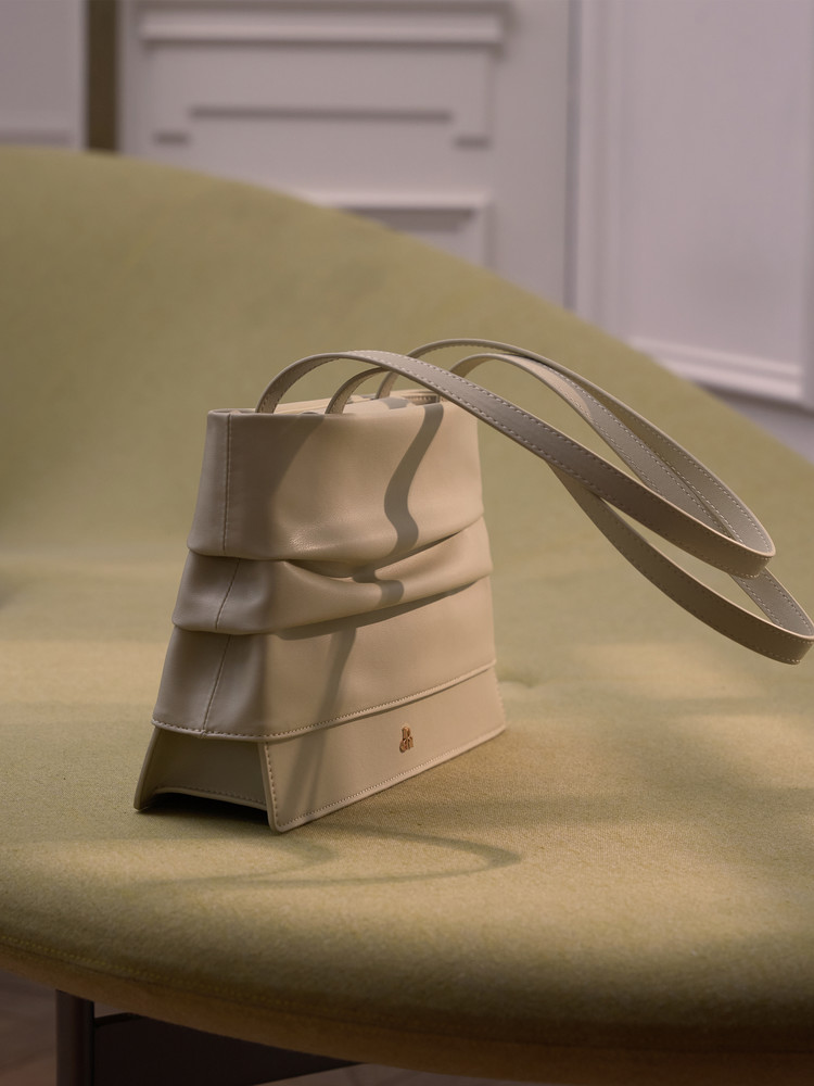 ★DIERNEAS★ Plisse Bag (5 Colors) Designer fashion, Seoul-fully created | W Concept