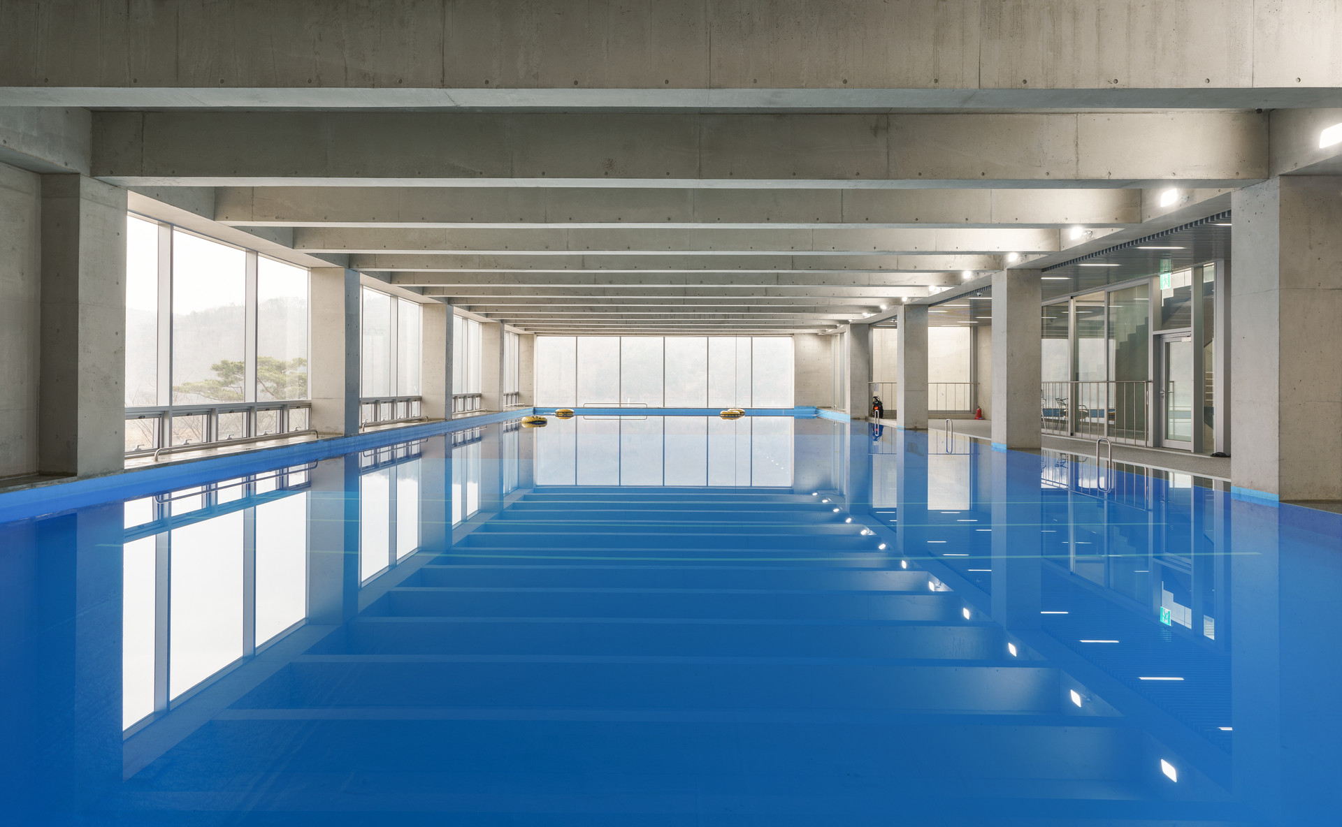 K26 diving pool
