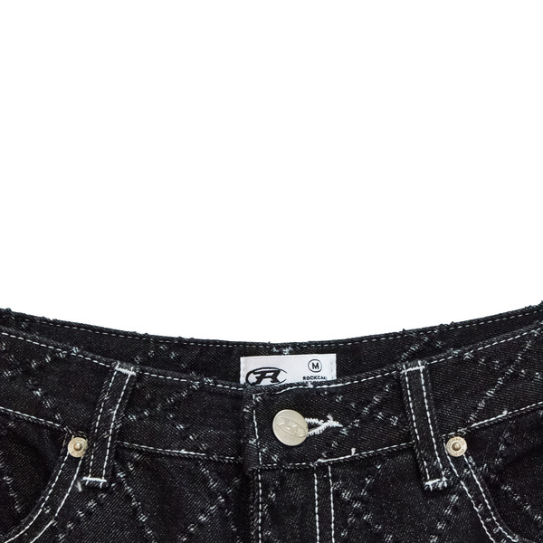 Diamond Punching Bermuda Pants - Black : 락케이크 Rock Cake