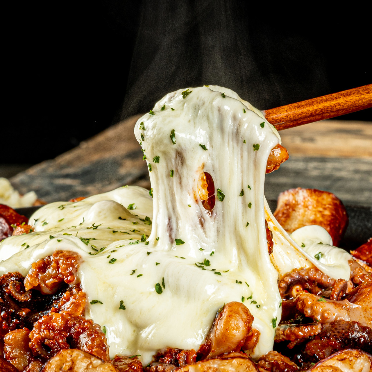 <span style="line-height: 1.4; font-weight: bold;">지속적인<br>레시피 개발<br>및 접목</span>