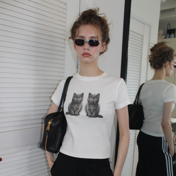 【Attends】Nero Cat Tee Shirt Nero Cat Tee Shirt : attendsKR