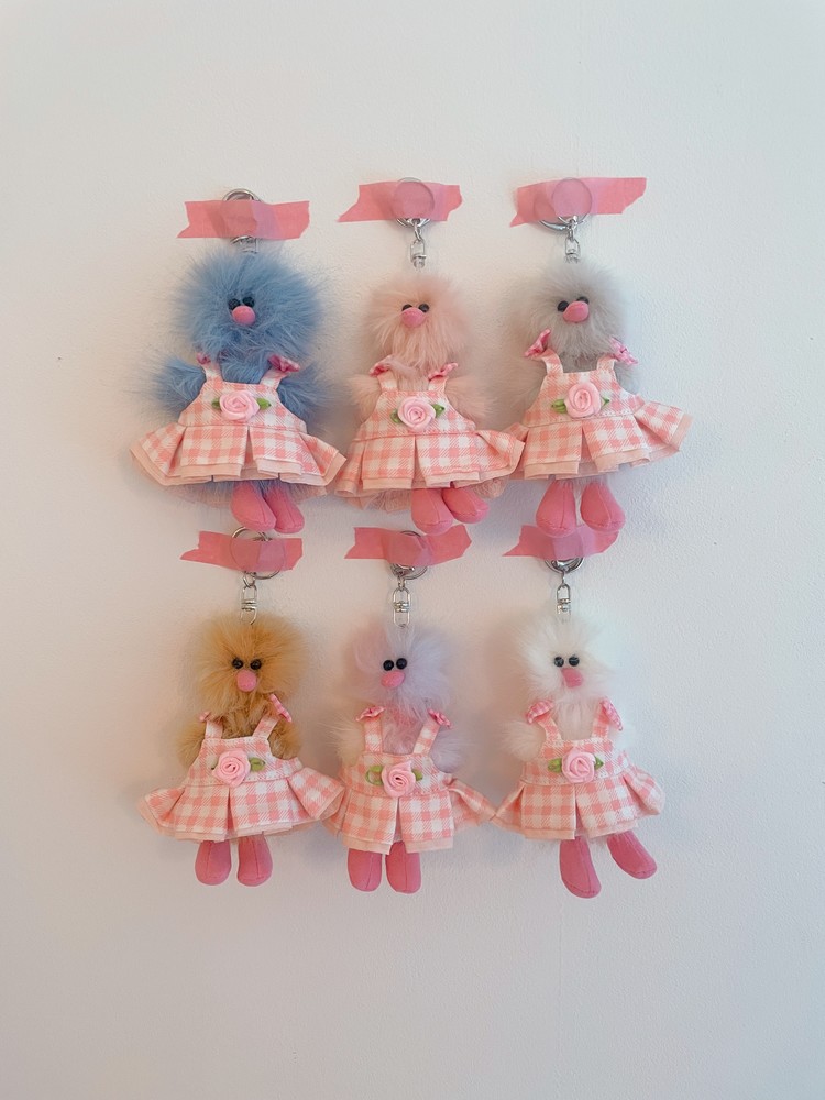 Baby Ostrich Pom-pom Key Ring. : 그레이맨션 GREY MANSION
