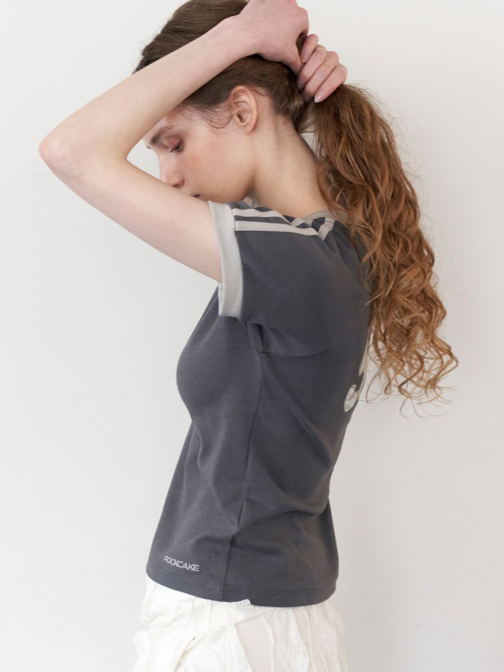 ROCKCAKE★韓国★人気★Sports 96 Lace Crop Top 3色 レース ROCKCAKE]Sports 96 Lace Crop Top/追跡付 (ROCKCAKE/Tシャツ