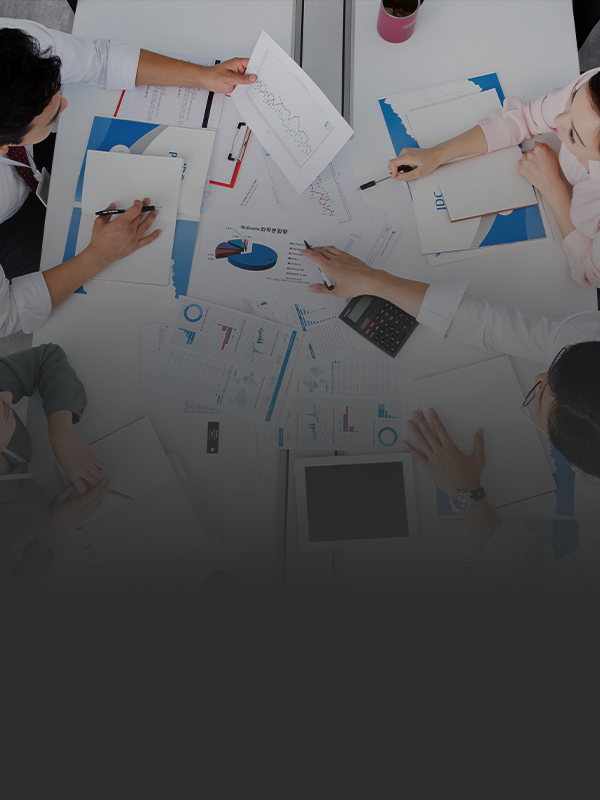 <p class="eno99">02</p><p class="eno98">AssetAccelerate</p><p class="eno97">다양한 투자방법과 장단점을 스터디하고<br> 기대수익과 필요수익의 gap을 조정하여<br> 선택하고 실행합니다.</p>