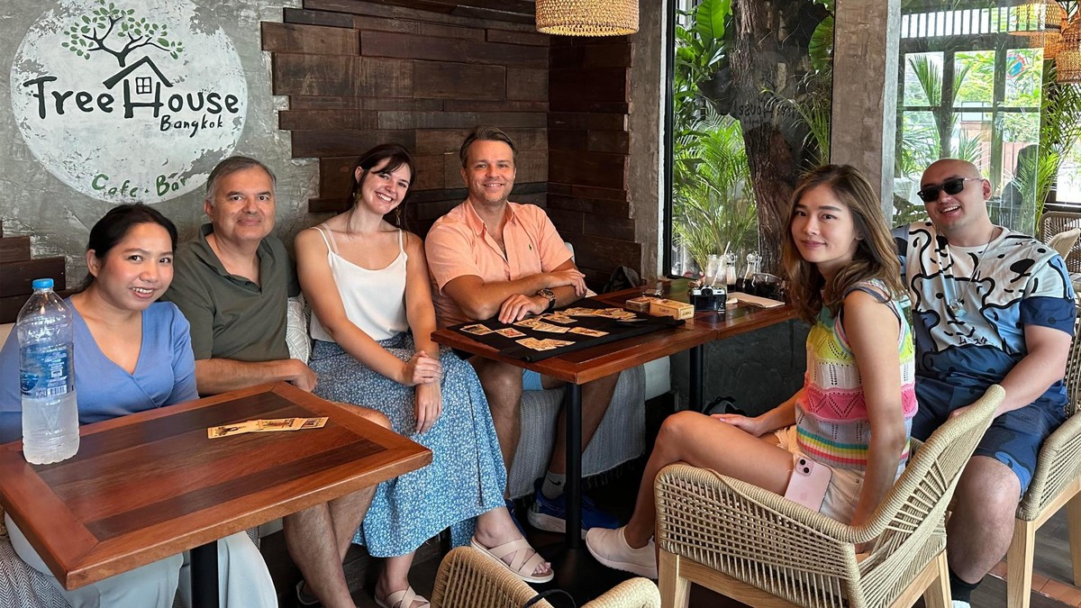 Bangkok Tarot Reading Meetup Group : Thailand Community