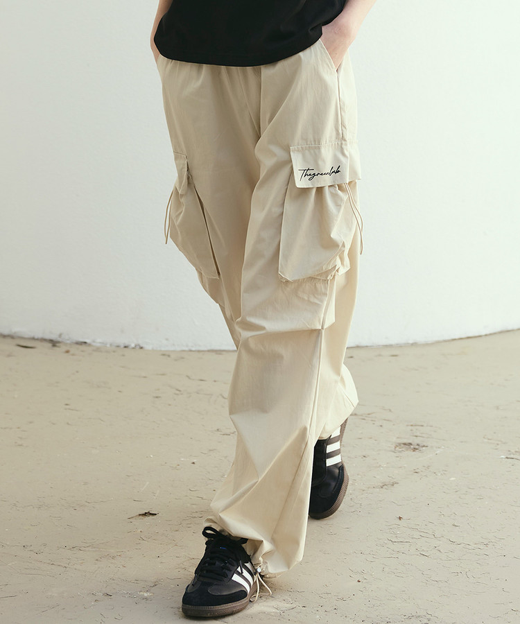 더그린랩_W'S CARGO POCKET STRING NYLON BANDING PANTS_BEIGE : 더그린랩_The GREEN Lab