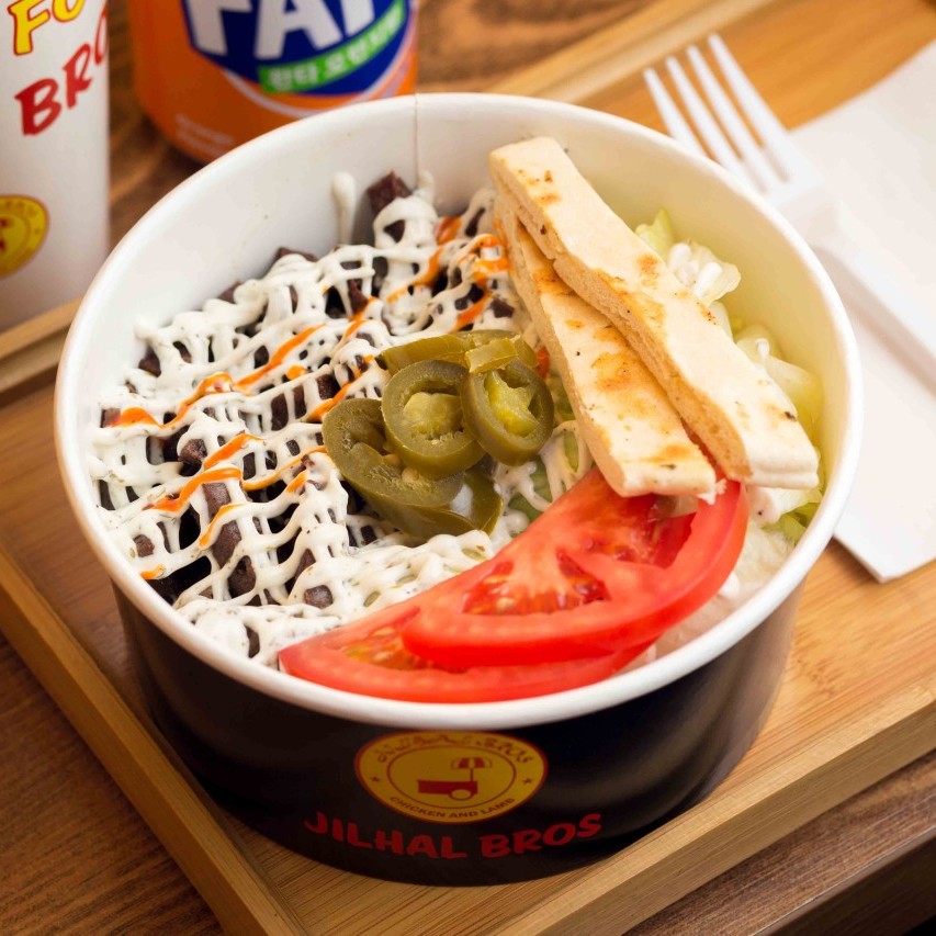 <strong style="font-size: 15px;">     램 오버 라이스<br>     <span style="font-size: 10px; line-height: 1.5; padding: 0; margin: 0; display: block; font-family: GmarketSans, sans-serif !important; font-weight: 500; letter-spacing: 0.1em;">Lamb<br>Over Rice</span> </strong>