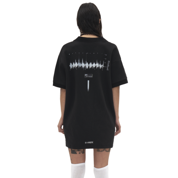 ONLY 4 LEFT ] ALIEN NT SCAN OVER COLLAR T SHIRT IN BLACK