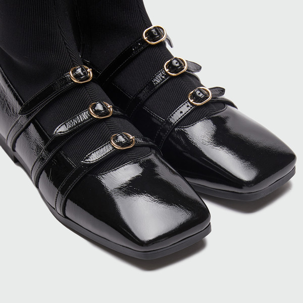 [EENK] / ☆ ZANIA Triple Buckle Square Toe Flat Boots /Black ZANIA Triple Buckle Square Toe Flat Boots - Black : EENK SHOP