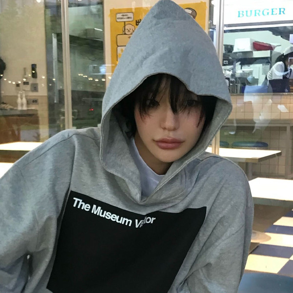 THE MUSEUM VISITOR★韓国★人気★BOX LOGO HOODIE (LIGHT GREY) BOX LOGO HOODIE (LIGHT GREY) : THE MUSEUM VISITOR