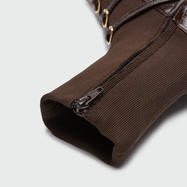 [EENK] / ☆ ZANIA Triple Buckle Square Toe Flat Boots/Brown ZANIA Triple Buckle Square Toe Flat Boots - Brown : EENK SHOP