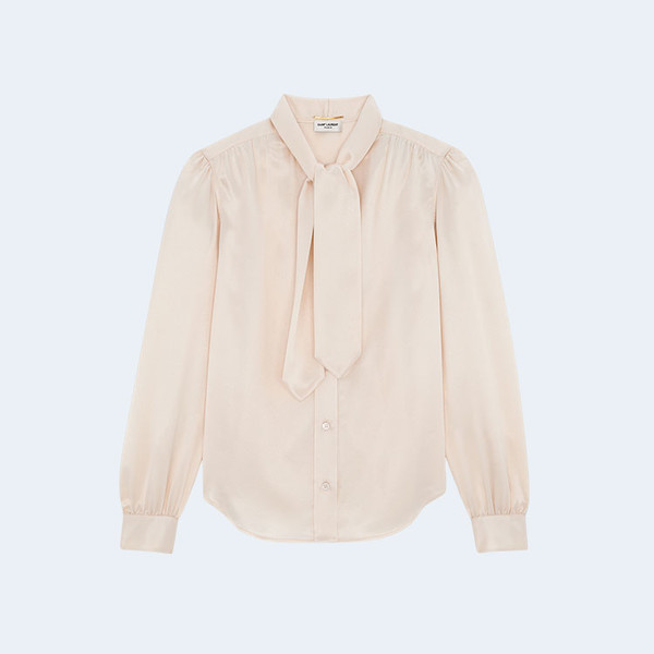 SAINT LAURENT 생로랑 라발리에르 넥 블라우스 실크 사틴 끄레 ▶매장-269만원◀