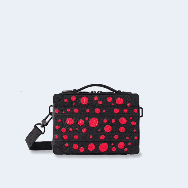 LOUIS VUITTON 루이비통 가방 루이비통 x YK 핸들 소프트 트렁크 백 M21677