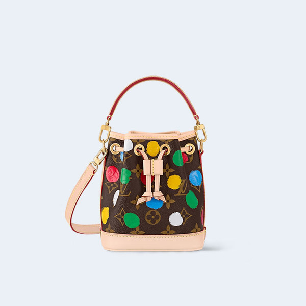 LOUIS VUITTON 루이비통 가방 루이비통 x YK 나노 노에 핸드백 M81863
