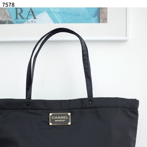 CHANEL 샤넬 뉴 트래블 메이크업 토트백
