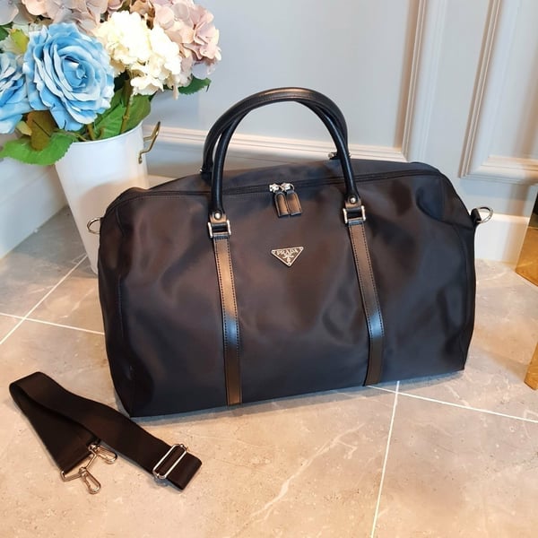 PRADA 프라다 띠 여행구