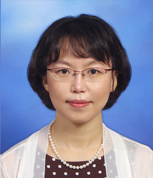 <b>김명희</b><div style="font-size:12px;">세명대학교 보건바이오대학<br>간호학과 교수</div>