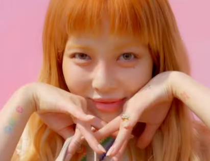 LOEWE  파울라 이비자 컬렉션 Casting. 현아 