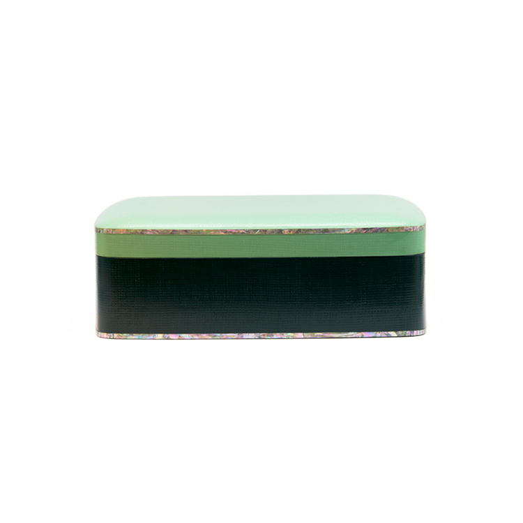 Daon Sambe Hemp Cloth Chest