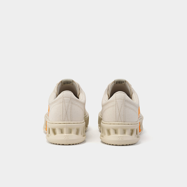 M-1 GRAPHIC LOW TOP_OFF WHITE : Seven Eight Under Online Shop
