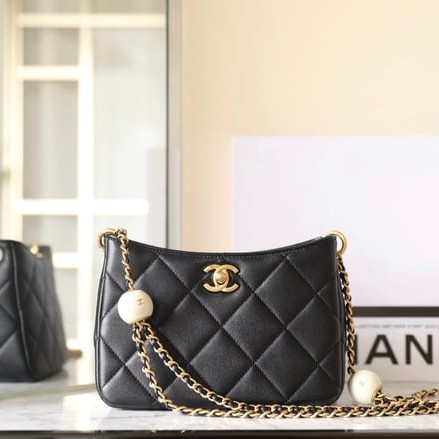 CHANEL CHANEL 샤넬 진주장식 호보백