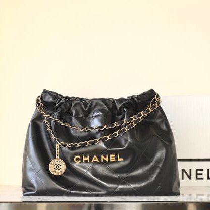 CHANEL 샤넬 22 샤이니 카프스킨 금장 가로버전