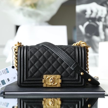 CHANEL 샤넬 보이백 스몰