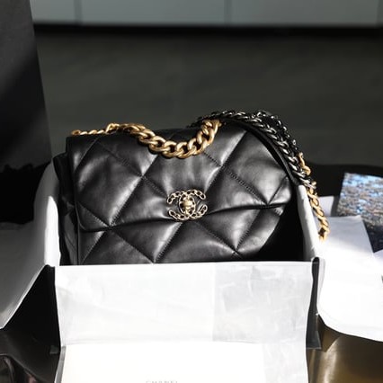 CHANEL 샤넬 19 라지플랩 백