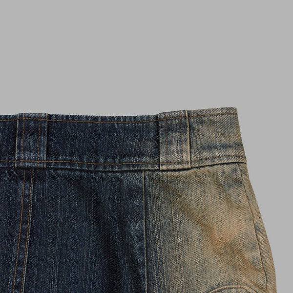 【THE MUSEUM VISITOR】HEART POCKET WASHED DENIM SKIRT HEART POCKET WASHED DENIM SKIRT : THE MUSEUM VISITOR