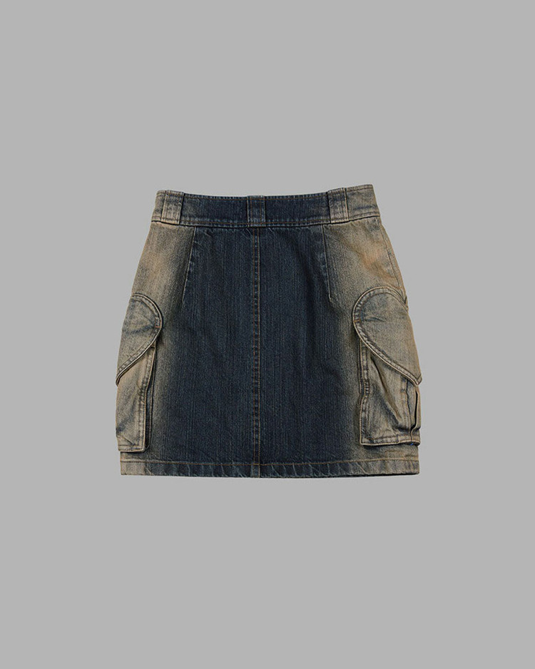 【THE MUSEUM VISITOR】HEART POCKET WASHED DENIM SKIRT HEART POCKET WASHED DENIM SKIRT : THE MUSEUM VISITOR