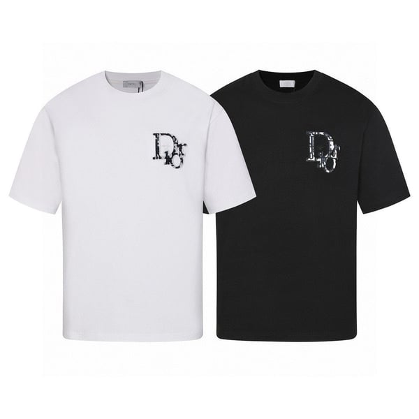 DIOR 디올 최신 가죽 라벨 로고 폼 라운드 넥 반팔 티셔츠