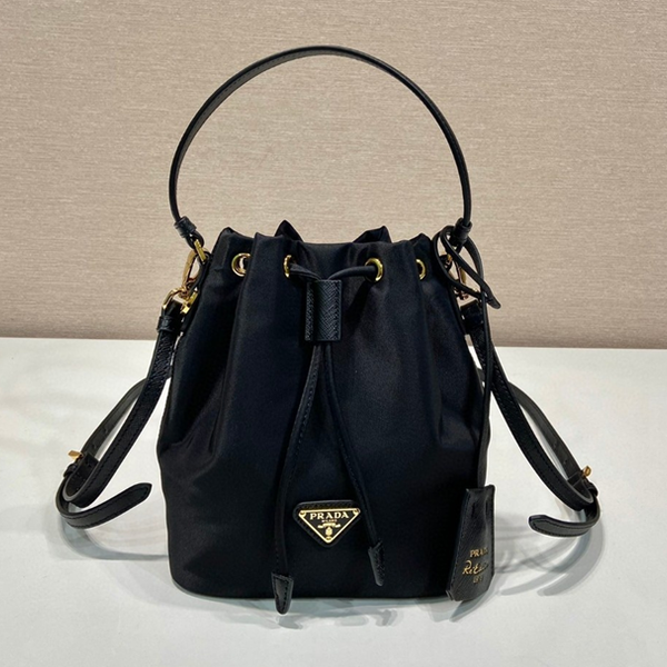PRADA 프라다 리에디션 1978 리나일론 미니백