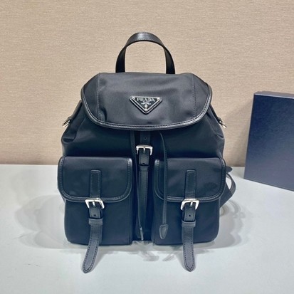 PRADA 프라다 리나일론 스몰 백팩