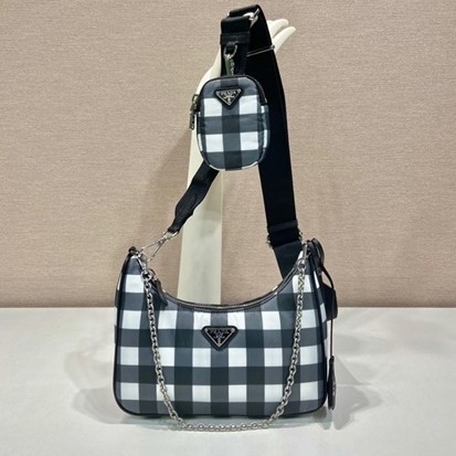 PRADA 프라다 리에디션 2005 리나일론 백