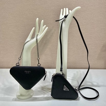 PRADA 프라다 사피아노 트라이앵글 미니백